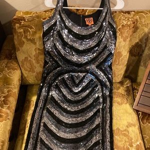 Tory Burch all sequins black/silver size 6